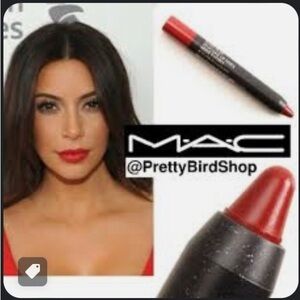 MAC Velvetease Lip Pencil